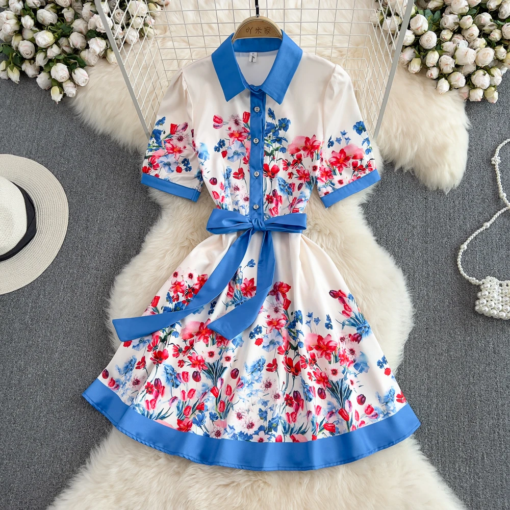 2022 Summer European and American Fashion Lapel Waist and Thin Bow Tie Positioning Printing Short-sleeved A-line Dress
2022 Summer European and American Fashion Lapel Waist and Thin Bow Tie Positioning Printing Short-sleeved A-line Dress
