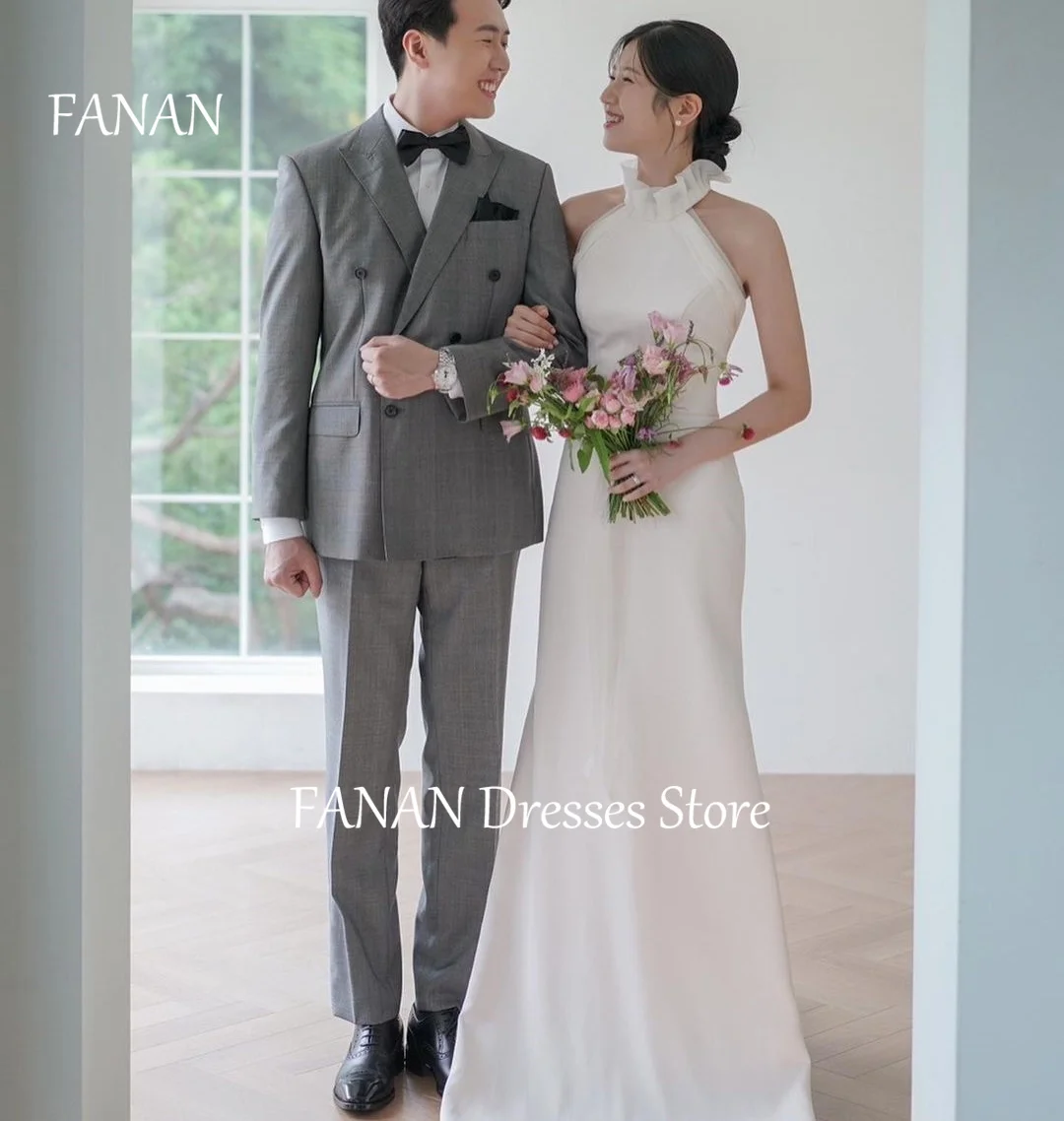 FANAN Korea Halter Neck Ruched Wedding Dresses 웨딩드레스 Ivory Sleeveless Beach Satin Zipped Custom Made Bride Gowns Plus Size
FANAN Korea Halter Neck Ruched Wedding Dresses 웨딩드레스 Ivory Sleeveless Beach Satin Zipped Custom Made Bride Gowns Plus Size