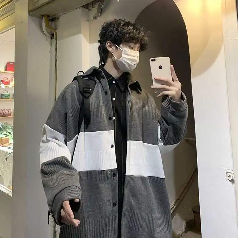 Korean Version Retro Contrasting Knitted Cardigan for Men Oversized Autumn Loose and Versatile Coat Lazy Style Sweater Clothes
Korean Version Retro Contrasting Knitted Cardigan for Men Oversized Autumn Loose and Versatile Coat Lazy Style Sweater Clothes