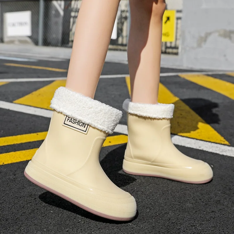 

New Women Fashion Mid-calf Rain Boots Non-slip Waterproof Woman Rainboots Outdoor Water Shoes Female Wellies Boots Slip-on