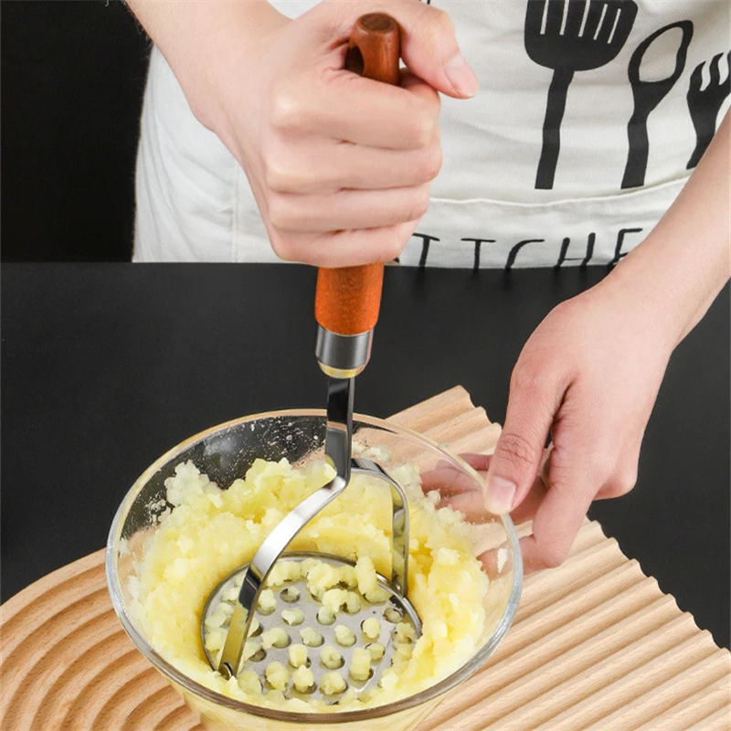 

Household Stainless Steel Pressed Potato Masher Wooden Vegetable Crusher Food Chopper Kitchen Gadgets Handle Juice Maker Manual