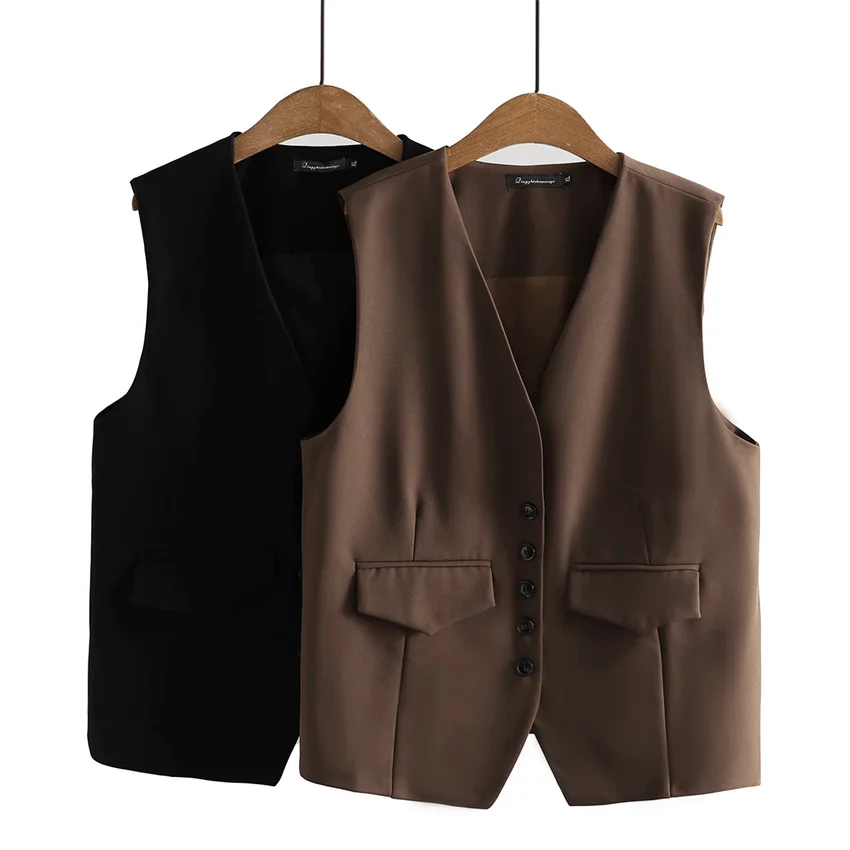 Жилет женский однотонный облегающий, без рукавов, батальных размеров, 2024
Жилет женский однотонный облегающий, без рукавов, батальных размеров, 2024