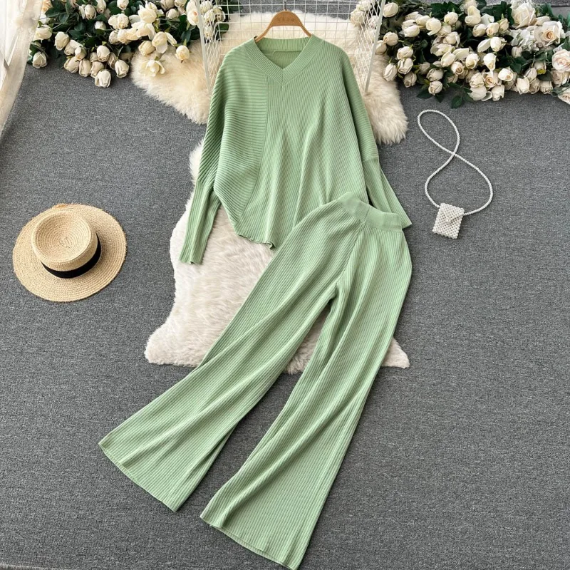 Autumn Winter New Loose Retro V-Neck Knitted Sweater Women High Waist Slim Casual Wide Leg Long Pants Women Two-piece Suit
Autumn Winter New Loose Retro V-Neck Knitted Sweater Women High Waist Slim Casual Wide Leg Long Pants Women Two-piece Suit