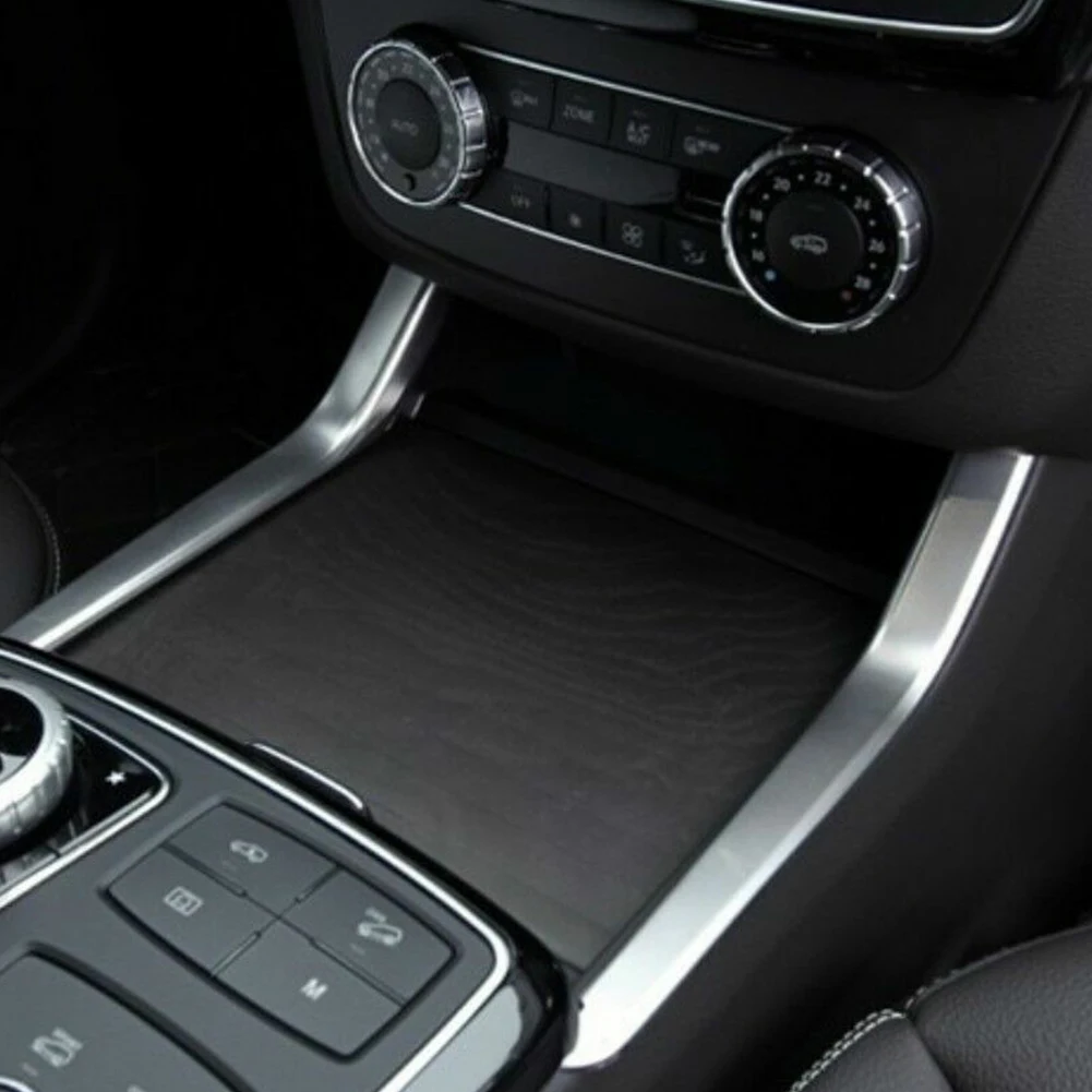 Exclusive Console Water Cup Holder Stripe Cover Trim for Mercedes For Benz ML GLE Class W166 W292 X166 Universal Fitment
Exclusive Console Water Cup Holder Stripe Cover Trim for Mercedes For Benz ML GLE Class W166 W292 X166 Universal Fitment