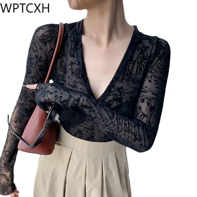 Sexy V-neck Flocking Mesh Long Sleeve T-shirt Women's Spring Autumn New Slim Fit Base Tee Tops Skinny Streetwear Y2K Clothes
Sexy V-neck Flocking Mesh Long Sleeve T-shirt Women's Spring Autumn New Slim Fit Base Tee Tops Skinny Streetwear Y2K Clothes