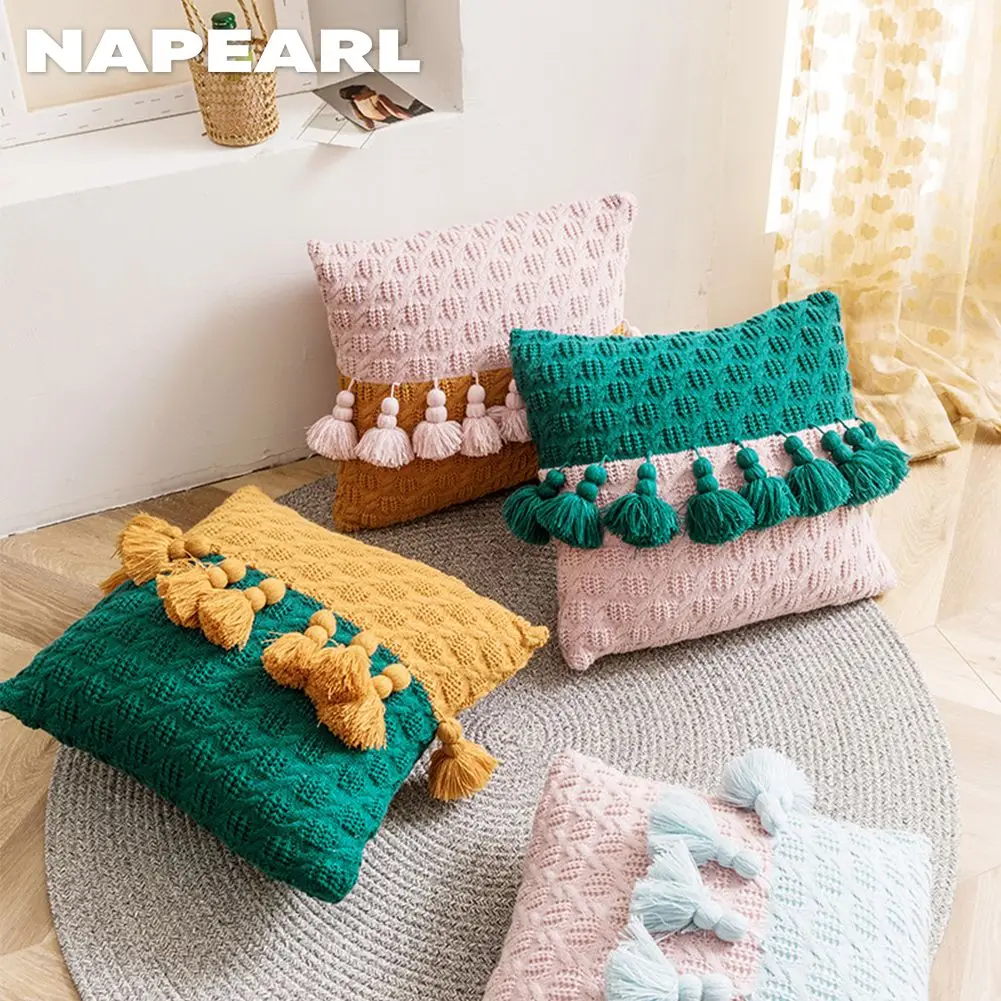 NAPEARL Winter Warm Knitted Soft Cushion Covers Tassel Pillow Covers Home Decoration 45x45cm 1PC
NAPEARL Winter Warm Knitted Soft Cushion Covers Tassel Pillow Covers Home Decoration 45x45cm 1PC