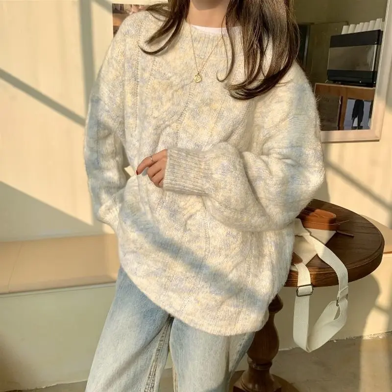 Korean Style Solid Beige Knitted Sweater Women Crewneck Oversize Long Sleeve Thick Pullover Jumper Winter 2023 Tops 
Korean Style Solid Beige Knitted Sweater Women Crewneck Oversize Long Sleeve Thick Pullover Jumper Winter 2023 Tops