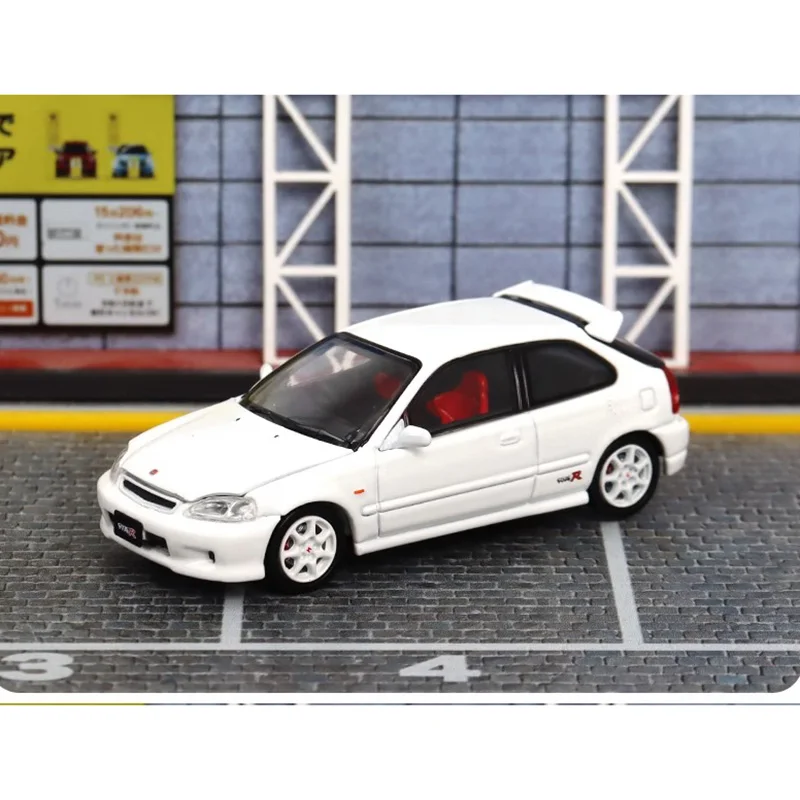 Diecast 1:64 Scale Honda Civic TYPE R EK9 Alloy Car Model Collection Souvenir Display Ornaments Decoration
Diecast 1:64 Scale Honda Civic TYPE R EK9 Alloy Car Model Collection Souvenir Display Ornaments Decoration