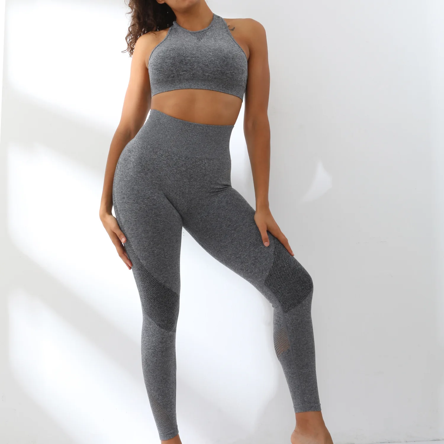 Yoga Wear Women's Suit Sports Suit Vest Fitness Pants Black Gray Solid Color Seamless High Elastic Exercise Gym Two-Piece Suit
Yoga Wear Women's Suit Sports Suit Vest Fitness Pants Black Gray Solid Color Seamless High Elastic Exercise Gym Two-Piece Suit