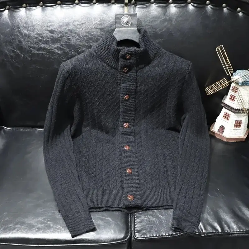 Sweater Men Autumn and Winter 2024 Solid Color New Knit Cardigan Casual Trend Slim-fit Turtleneck Button Sweater Coat Jackets
Sweater Men Autumn and Winter 2024 Solid Color New Knit Cardigan Casual Trend Slim-fit Turtleneck Button Sweater Coat Jackets
