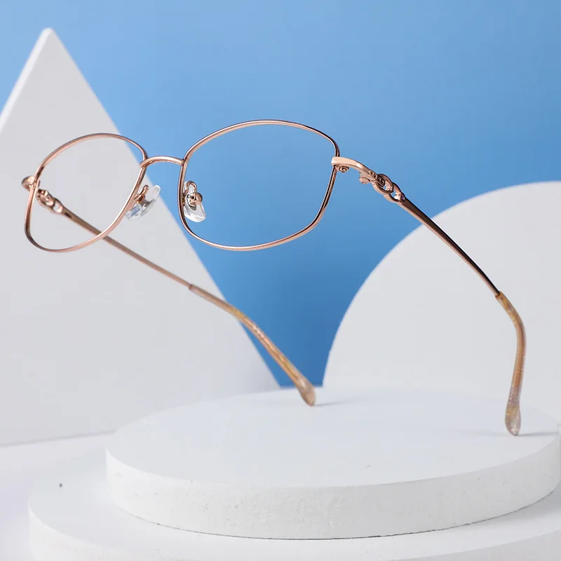 Vazrobe Luxury Reading Glasses Women Rhinestone Eyeglasses Frame Female +125 175 150 200 Fashion Ladies anti blue Reflection
Vazrobe Luxury Reading Glasses Women Rhinestone Eyeglasses Frame Female +125 175 150 200 Fashion Ladies anti blue Reflection