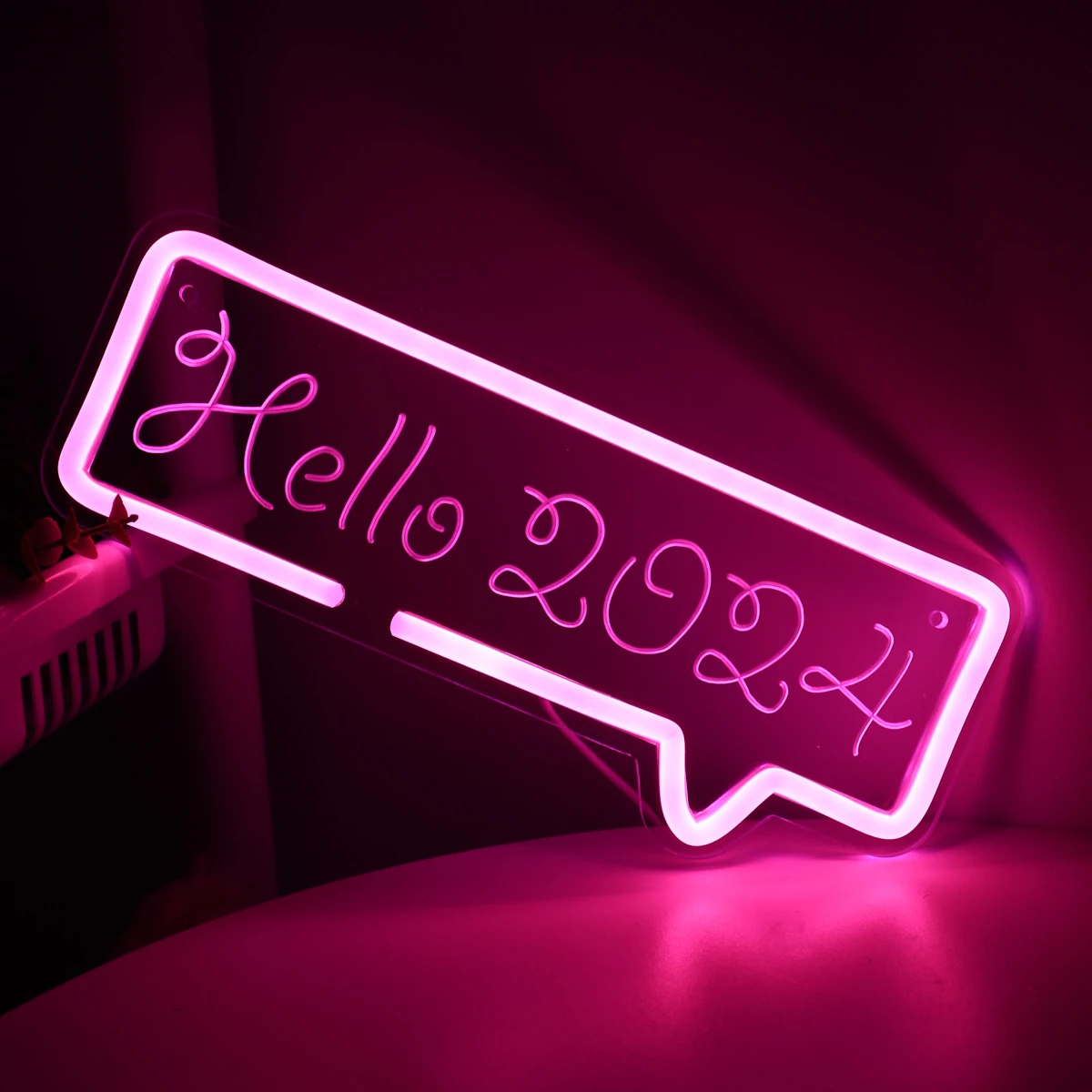 1pc Curve Letter Hello 2024 With Bubble Shape LED Neon Sign New Year For Pub Club Room Party Decoration 11.34''*4.69''
1pc Curve Letter Hello 2024 With Bubble Shape LED Neon Sign New Year For Pub Club Room Party Decoration 11.34''*4.69''