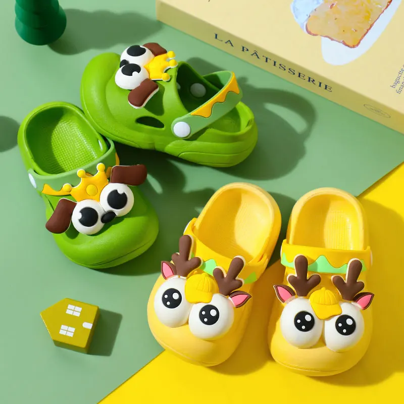

Summer Children Garden Clogs Shoes Boys Girls Beach Sandal Kids Lightweight Breathable Cute Cartoon Slip Baby Slippers