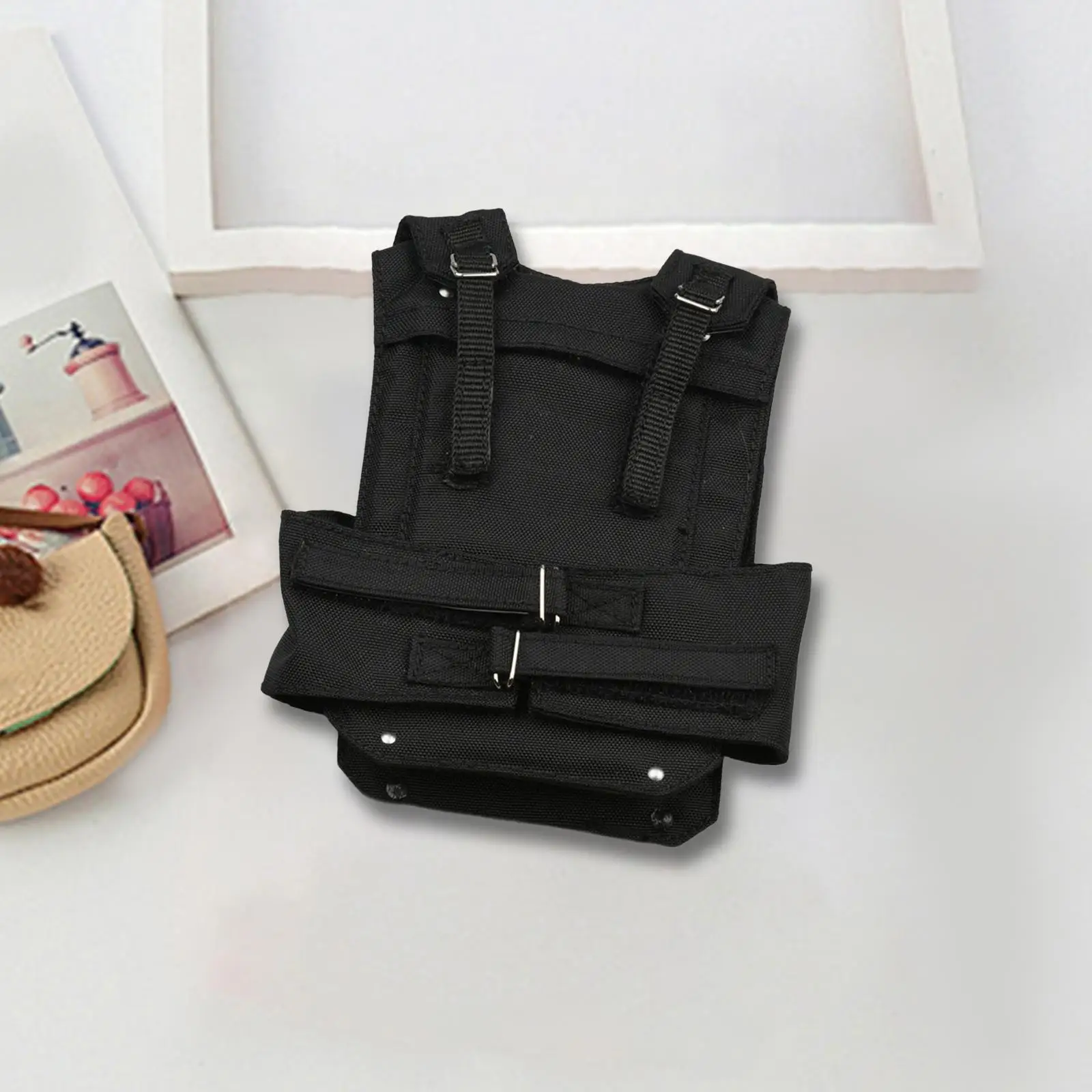 Action Figures Waistcoat Dollhouse Decoration 1/6 Scale Bulletproof Vest for Household Presents Accessories Activities Show
Action Figures Waistcoat Dollhouse Decoration 1/6 Scale Bulletproof Vest for Household Presents Accessories Activities Show