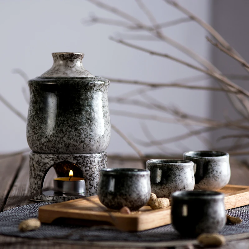 Japanese Sake Set with Warmer Alcool Ceramic Bottle Groomsmen Gifts Hip Flask Wine Glasses Drink Cup Drinkware Accessories
Japanese Sake Set with Warmer Alcool Ceramic Bottle Groomsmen Gifts Hip Flask Wine Glasses Drink Cup Drinkware Accessories