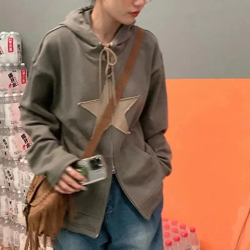 Vintage Star Patch Hoodies Women Harajuku Punk Gothic Loose Hooded Sweatshirt Male Hip Hop Long Sleeve Zipper Jacket Y2K Clothes
Vintage Star Patch Hoodies Women Harajuku Punk Gothic Loose Hooded Sweatshirt Male Hip Hop Long Sleeve Zipper Jacket Y2K Clothes