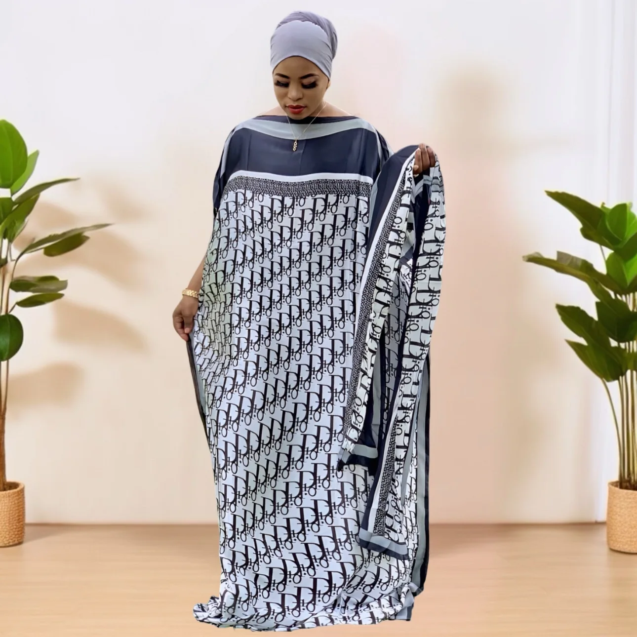 Plus Size Geometric Print Kaftan Dress, Modest Crew Neck Short Sleeve Maxi Dress, Women's Plus Size Clothing
Plus Size Geometric Print Kaftan Dress, Modest Crew Neck Short Sleeve Maxi Dress, Women's Plus Size Clothing