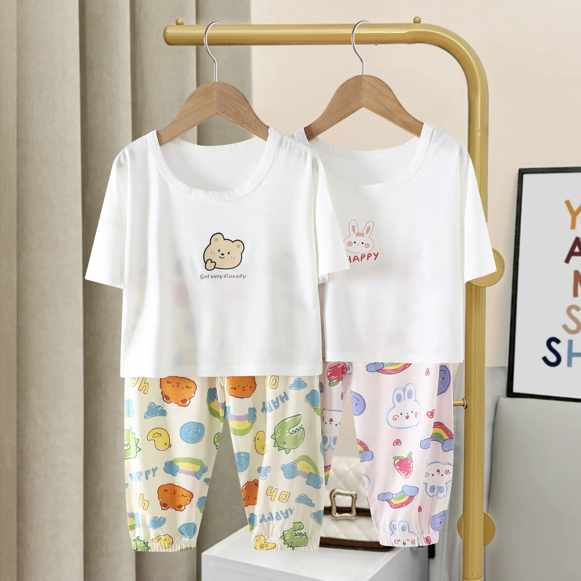 Baby Girls Clothes Set Kids Short Sleeved Tops +Shorts 2pcs Outfits Summer 1 To 4Yrs Children's Suits Cartoon Printed Tracksuit
Baby Girls Clothes Set Kids Short Sleeved Tops +Shorts 2pcs Outfits Summer 1 To 4Yrs Children's Suits Cartoon Printed Tracksuit