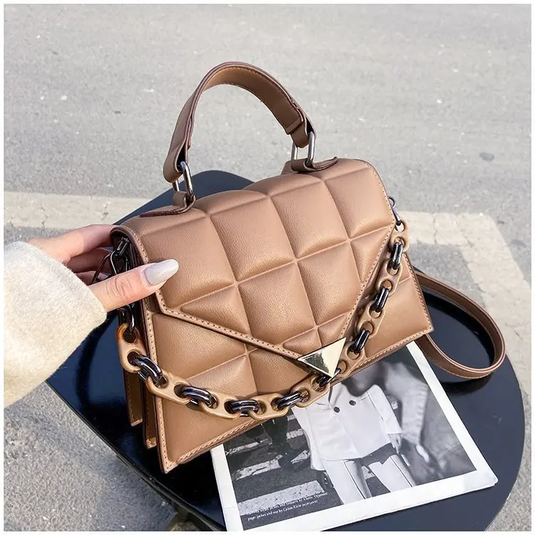 

Bag female 2022 new trend fashion diamond lattice handheld small square bag texture chain shoulder crossbody bag