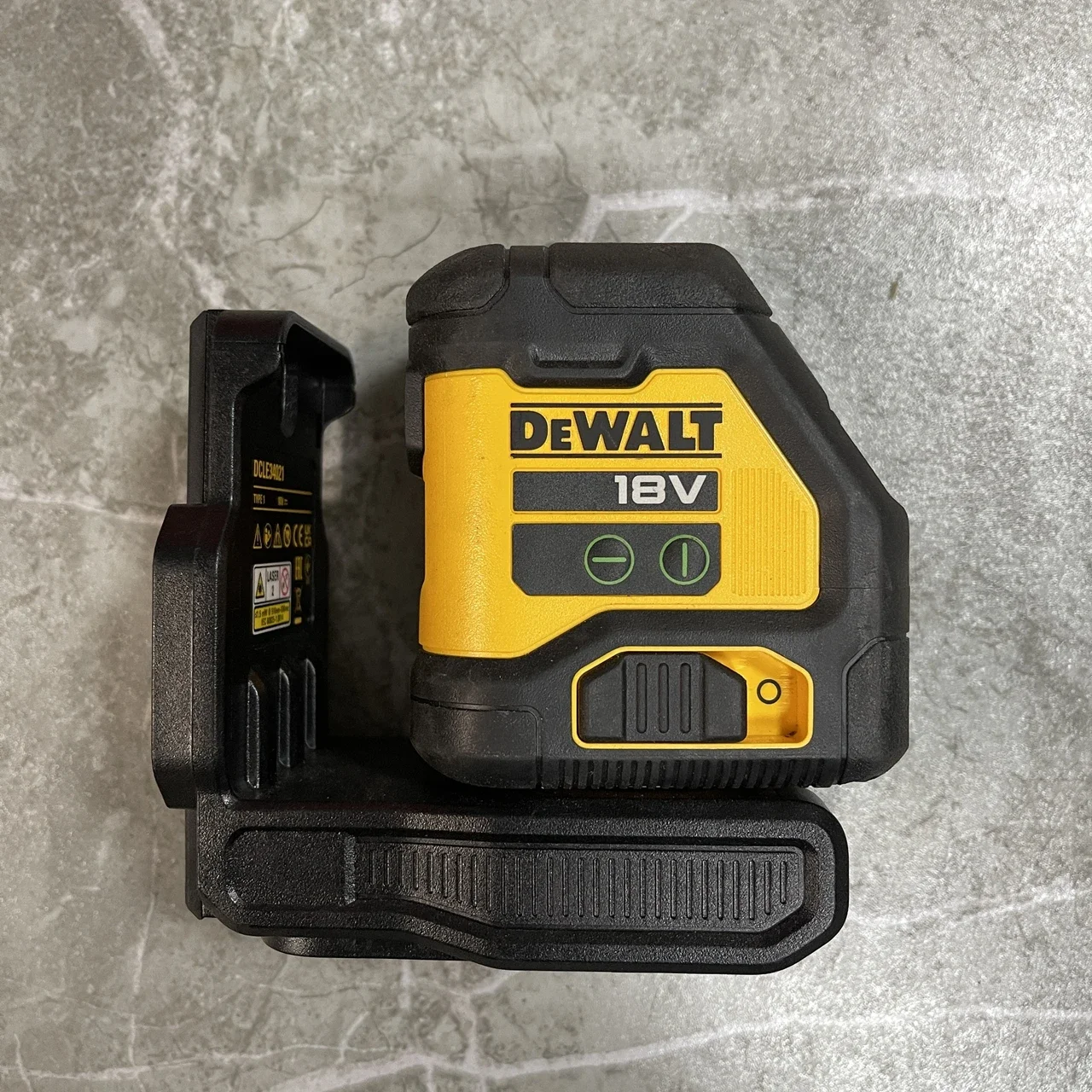 DEWALT DCLE34021B 20V MAX Cordless Green Cross Line Laser (Tool Only) second-hand
DEWALT DCLE34021B 20V MAX Cordless Green Cross Line Laser (Tool Only) second-hand