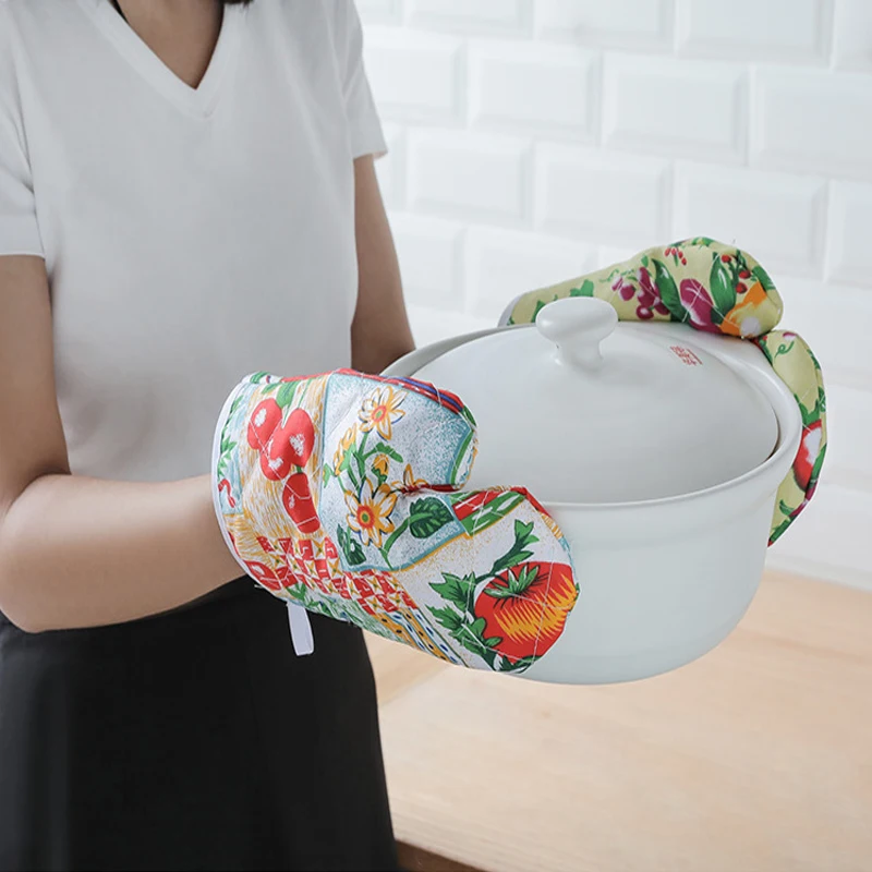 Перчатка для микроволновой печи, кухонный инструмент, 1 шт., варежка, териленовая изоляция, термостойкие Нескользящие утолщенные перчатки для пикника, барбекю, выпечки
Перчатка для микроволновой печи, кухонный инструмент, 1 шт., варежка, териленовая изоляция, термостойкие Нескользящие утолщенные перчатки для пикника, барбекю, выпечки
