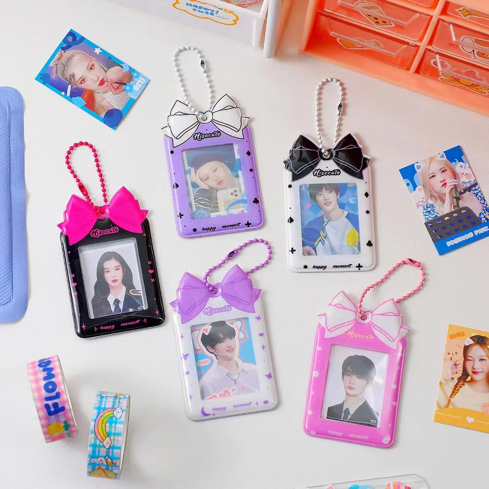 Cartoon Transparent 2 inches Bow Kpop Photo Card Holder keychain pendant star chasing ornament Photo Protective Display Sleeves
Cartoon Transparent 2 inches Bow Kpop Photo Card Holder keychain pendant star chasing ornament Photo Protective Display Sleeves