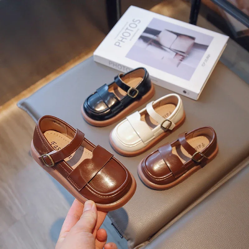 Black Girls Loafers for School Shoes 2023 New Simple Kids Shoes PU Children Casual Shoes Drop Shipping Spring Shallow Korean
Black Girls Loafers for School Shoes 2023 New Simple Kids Shoes PU Children Casual Shoes Drop Shipping Spring Shallow Korean
