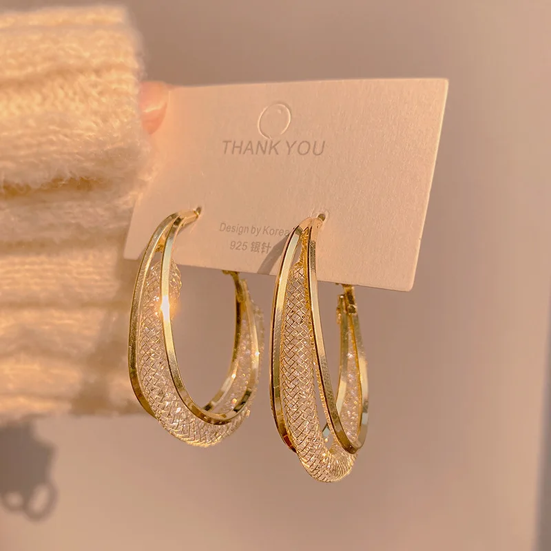 South Korea Dongdaemun Light Luxury Metal Mesh Earring Eardrop Temperament Exaggerated Personalized Design Sense Hoop Earrings E
South Korea Dongdaemun Light Luxury Metal Mesh Earring Eardrop Temperament Exaggerated Personalized Design Sense Hoop Earrings E