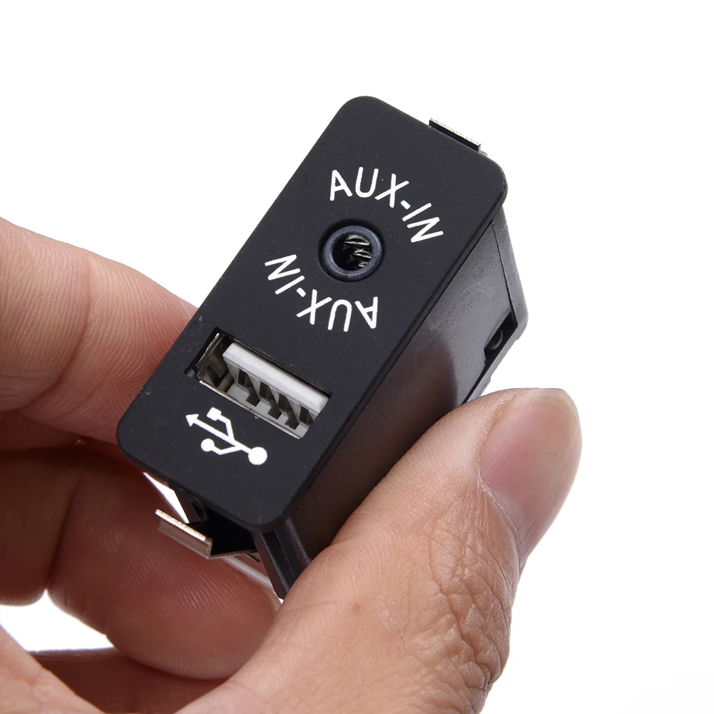 1x New And High Quality USB AUX Input Socket Switch Car Interior Charging Parts & Accessories For BMW 7-Series F01 / F02 / F03 /
1x New And High Quality USB AUX Input Socket Switch Car Interior Charging Parts & Accessories For BMW 7-Series F01 / F02 / F03 /