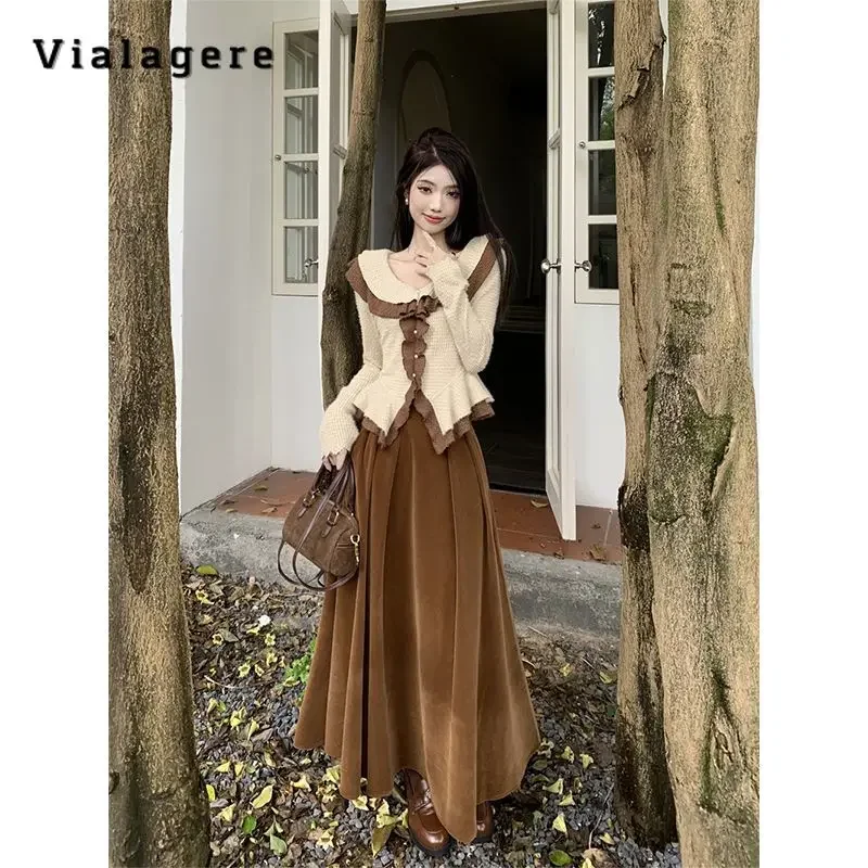 2023 Winter Vintage Sexy Style 2 Piece Set Women Long Sleeve Round Neck Cardigan Top + Pleated Skirt Vintage Two Piece Skirt Set
2023 Winter Vintage Sexy Style 2 Piece Set Women Long Sleeve Round Neck Cardigan Top + Pleated Skirt Vintage Two Piece Skirt Set