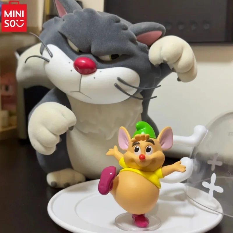 Miniso Disney The Aristocats Figure Lucifer Cat Figure Proud Moment Series Anime Figures Statues Doll Collection Room Gift Toys
Miniso Disney The Aristocats Figure Lucifer Cat Figure Proud Moment Series Anime Figures Statues Doll Collection Room Gift Toys