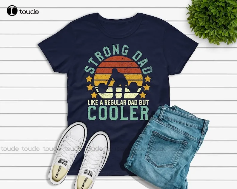 Одежда для тяжелой атлетики Strong Dad, винтажная одежда для силовых тренировок, подарок на день матери для тренировок, графическая футболка для поднятия веса
Одежда для тяжелой атлетики Strong Dad, винтажная одежда для силовых тренировок, подарок на день матери для тренировок, графическая футболка для поднятия веса