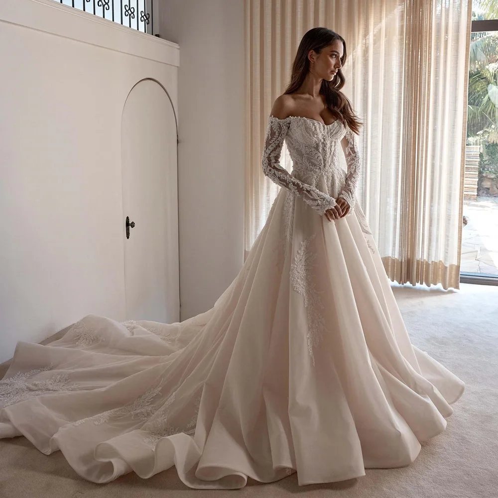 Long Sleeves Wedding Dress 2024 Bridal Gown Sweetheart Off Shoulder Beading Lace Applique Long Bride Formal Party Gown Plus Size
Long Sleeves Wedding Dress 2024 Bridal Gown Sweetheart Off Shoulder Beading Lace Applique Long Bride Formal Party Gown Plus Size