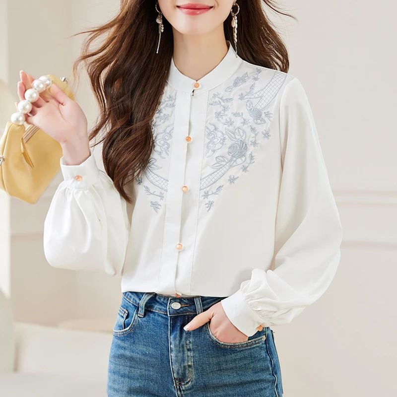 2024 Spring New Products Are Launched Fashionable Retro Embroidery Women Long Sleeve Blouse Single-breasted White Shirt T176
2024 Spring New Products Are Launched Fashionable Retro Embroidery Women Long Sleeve Blouse Single-breasted White Shirt T176