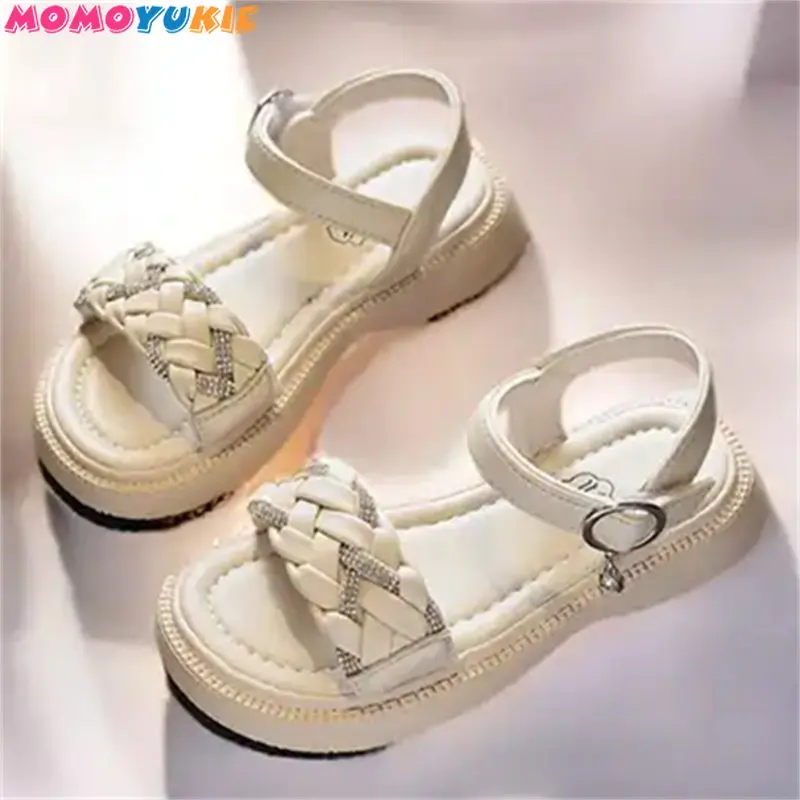 Fashion Woven Children's Sandals Soft Sole Open Toe Princess Shoes 2023 Summer New Girls' Sandals Kids Beach Shoes Weave Style
Fashion Woven Children's Sandals Soft Sole Open Toe Princess Shoes 2023 Summer New Girls' Sandals Kids Beach Shoes Weave Style