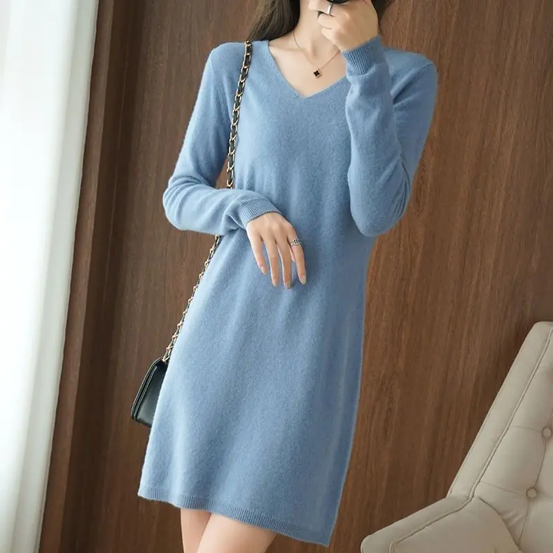 2023 New Knee Length Sweater Straight Tube Women's Knitted Dress Slim Solid Long Sleeve Autumn Winter Korea F156
2023 New Knee Length Sweater Straight Tube Women's Knitted Dress Slim Solid Long Sleeve Autumn Winter Korea F156