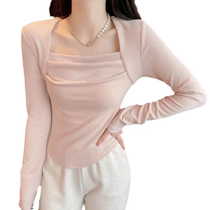 

Pure desire square neckline pleated bottom top for women clothing new niche design sense, paired with long sleeved spring styles