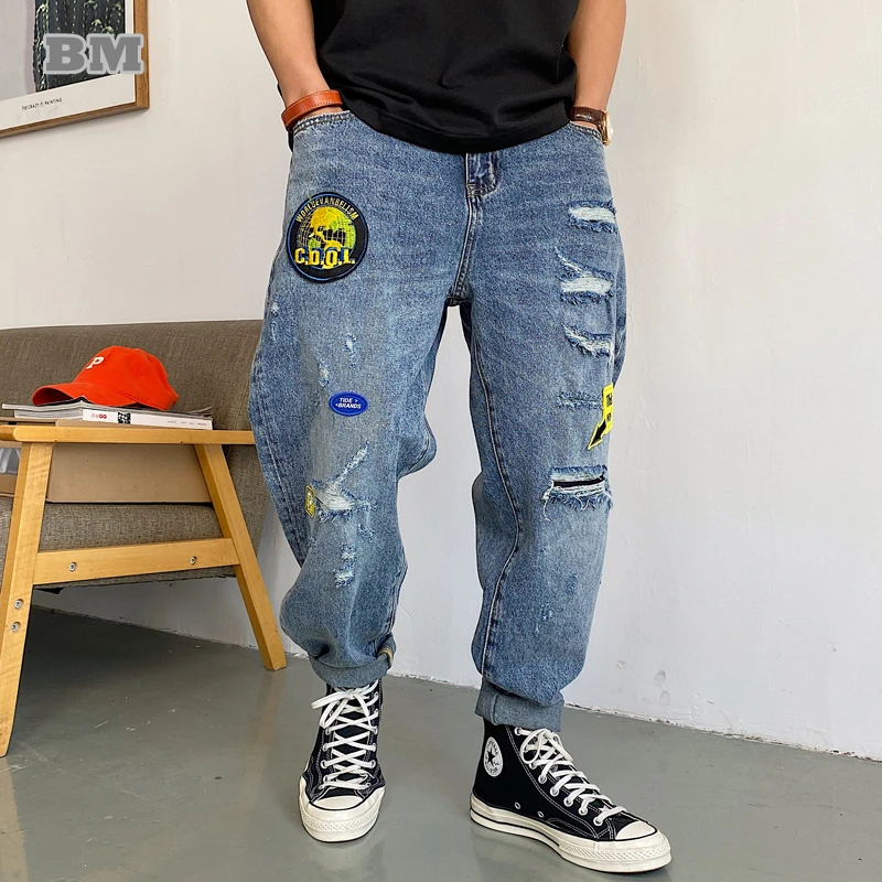 Fashion Streetwear Casual Denim Cargo Pants Harajuku Badges Ripped Jeans Trendyol Loose Straight Trousers Men Clothing
Fashion Streetwear Casual Denim Cargo Pants Harajuku Badges Ripped Jeans Trendyol Loose Straight Trousers Men Clothing