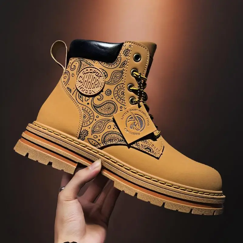 Men's 2023 New Autumn Long Outdoor Mountaineering Boots Men's British Style Retro Mid-Top Work Shoes
Men's 2023 New Autumn Long Outdoor Mountaineering Boots Men's British Style Retro Mid-Top Work Shoes