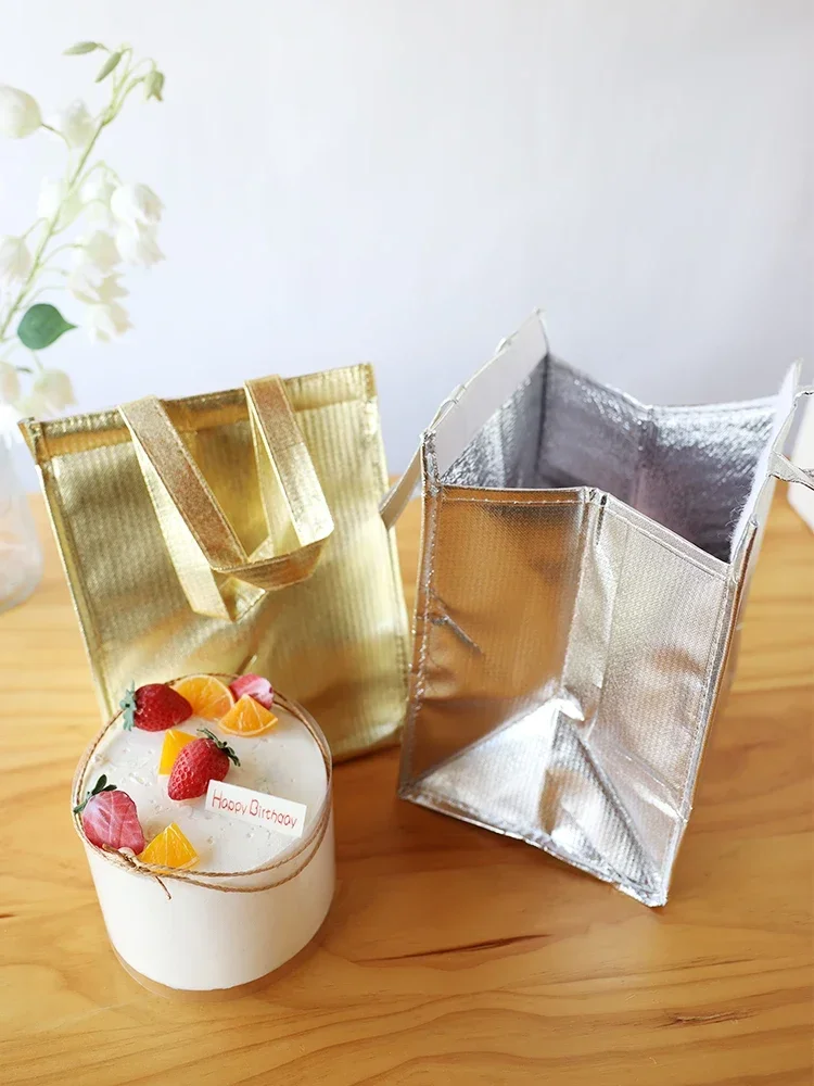 Portable Self Sealing Insulation Bags Aluminum Foil Birthday Cake Takeout Waterproof Packing Gold Handle Bag Work Meal Storage
Portable Self Sealing Insulation Bags Aluminum Foil Birthday Cake Takeout Waterproof Packing Gold Handle Bag Work Meal Storage