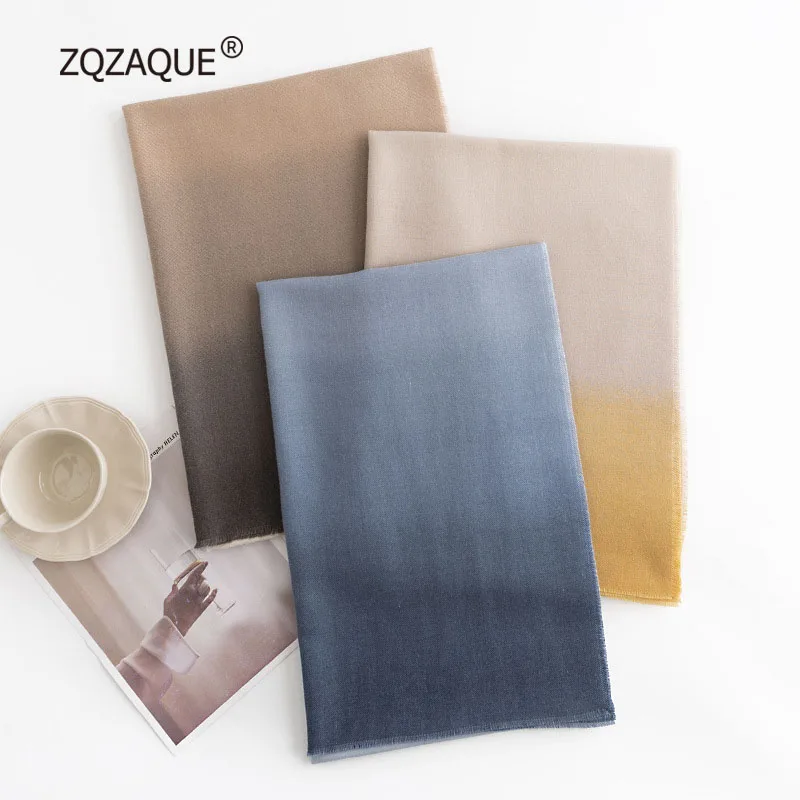 Monochrome Gradient Printing Scarf for Women Warm Neck Protection Scarf Simple All-Match Shawl Winter Fashion New SY2694
Monochrome Gradient Printing Scarf for Women Warm Neck Protection Scarf Simple All-Match Shawl Winter Fashion New SY2694