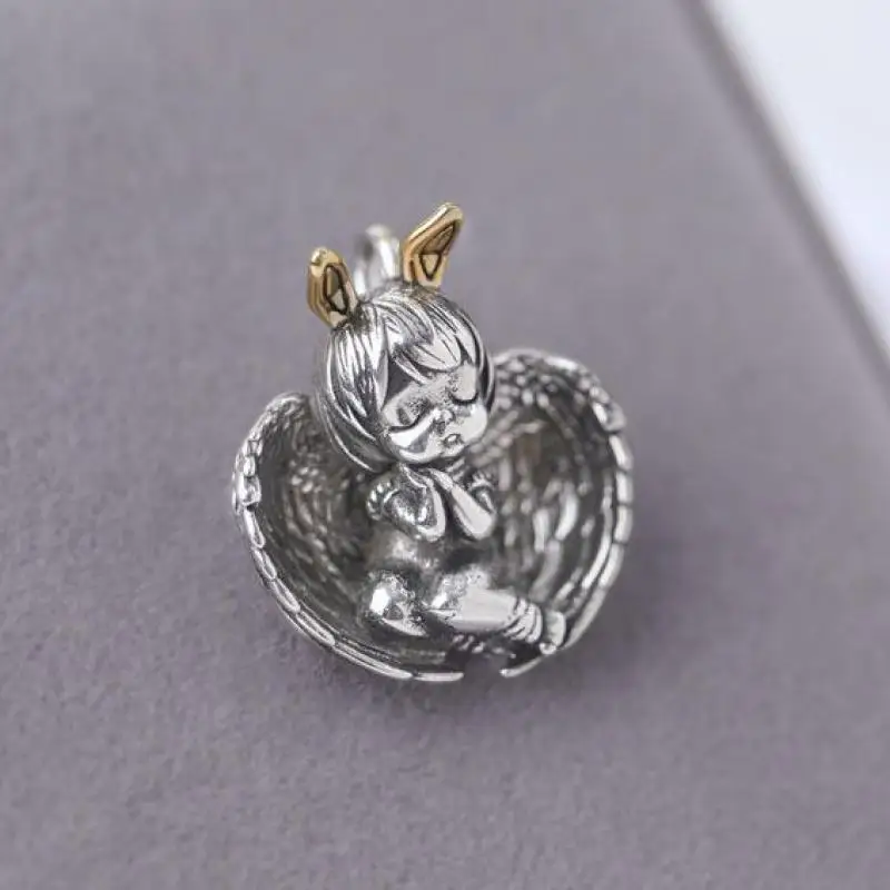 Classic Cute Sweet Heart-Shaped Wings Angel Sleeping Girl Pendant Little Girl Birthday Gift Metal Amulet Wholesale
Classic Cute Sweet Heart-Shaped Wings Angel Sleeping Girl Pendant Little Girl Birthday Gift Metal Amulet Wholesale