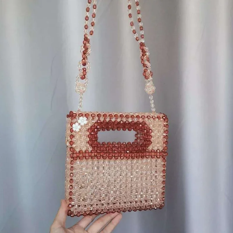 Fashion INS Elegant Texture Women's Crossbody Bag Pink Spliced Beaded Knitted Beaded Handbags for Women Premium Crystal Bags
Fashion INS Elegant Texture Women's Crossbody Bag Pink Spliced Beaded Knitted Beaded Handbags for Women Premium Crystal Bags