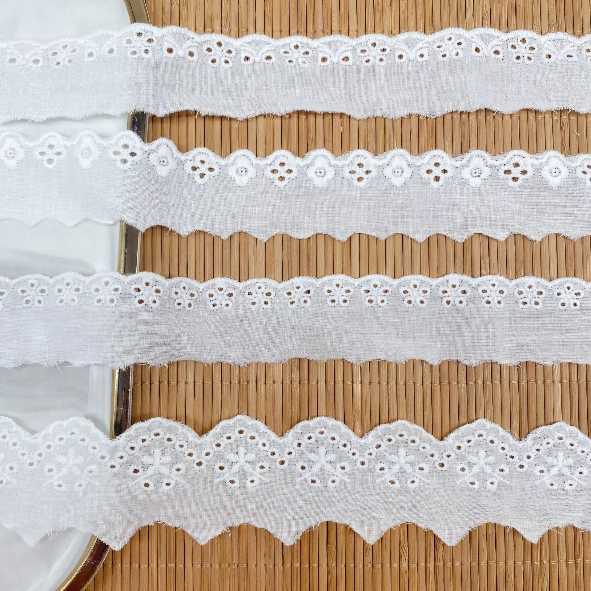 5Yards/Lot Embroidery Small Bow Cotton Fabric Lace DIY Lolita Jewelry Children's Dress Skirt Accessories
5Yards/Lot Embroidery Small Bow Cotton Fabric Lace DIY Lolita Jewelry Children's Dress Skirt Accessories