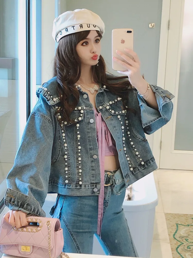 2022 Korean New Early Autumn Women's Heavy Industry Beading Foreign Short Denim Jacket Women Fashion Free Shipping
2022 Korean New Early Autumn Women's Heavy Industry Beading Foreign Short Denim Jacket Women Fashion Free Shipping