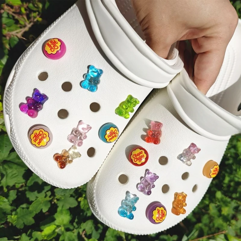 Шармы для Crocs, набор мультяшных пакетов «сделай сам», милые украшения для сабо, сандалий, симпатичный медведь, детские сабо, модные популярные аксессуары
Шармы для Crocs, набор мультяшных пакетов «сделай сам», милые украшения для сабо, сандалий, симпатичный медведь, детские сабо, модные популярные аксессуары
