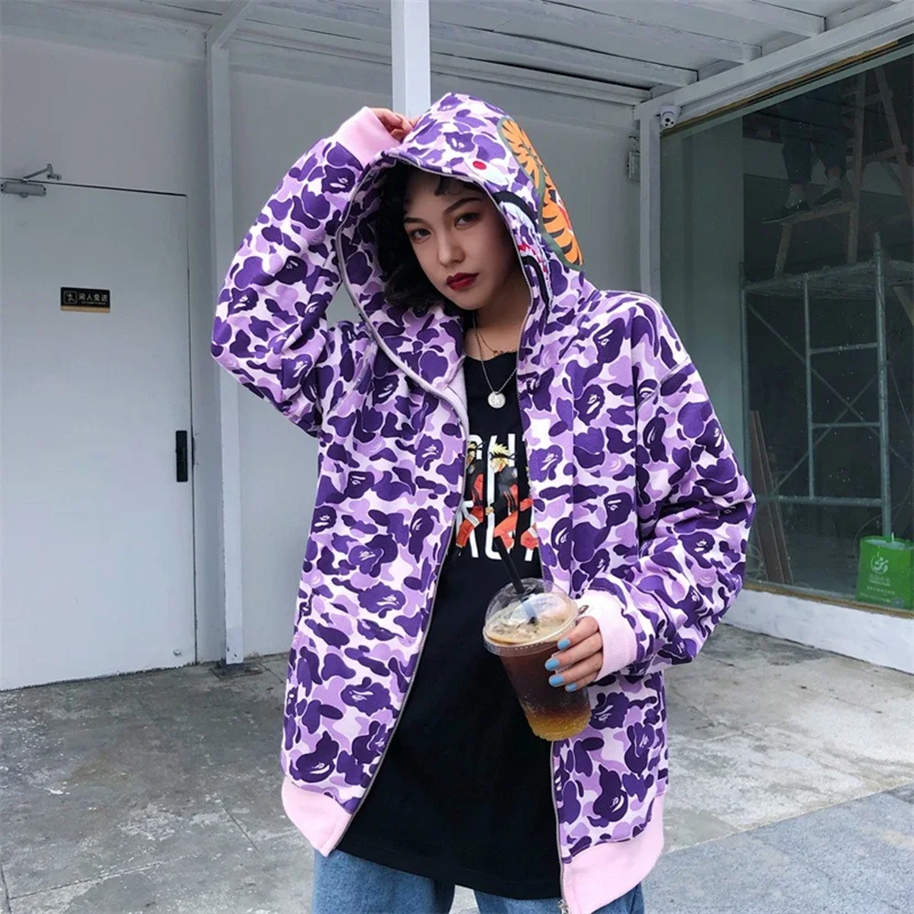 High Quality Baseball Jacket for Men and Women 2024 New Loose Letter Jacket for Couples Retro Fashion Jacket Autumn and Winter
High Quality Baseball Jacket for Men and Women 2024 New Loose Letter Jacket for Couples Retro Fashion Jacket Autumn and Winter