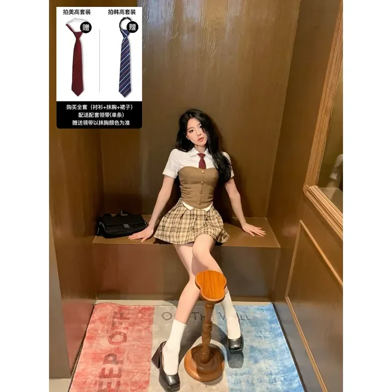 Girl Suit Women Y2k Uniform Corset Pleated Top Korean Uniform Short-sleeved Japanese Sexy Vest Shirt Hot Tube School
Girl Suit Women Y2k Uniform Corset Pleated Top Korean Uniform Short-sleeved Japanese Sexy Vest Shirt Hot Tube School