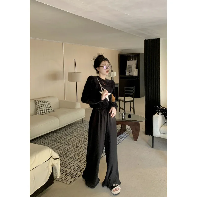 Autumn and Winter New Round Neck Pullover Casual Short Style Lazy Five Pointed Star Design Sweater Women's Knitwear Topwinter Cl
Autumn and Winter New Round Neck Pullover Casual Short Style Lazy Five Pointed Star Design Sweater Women's Knitwear Topwinter Cl
