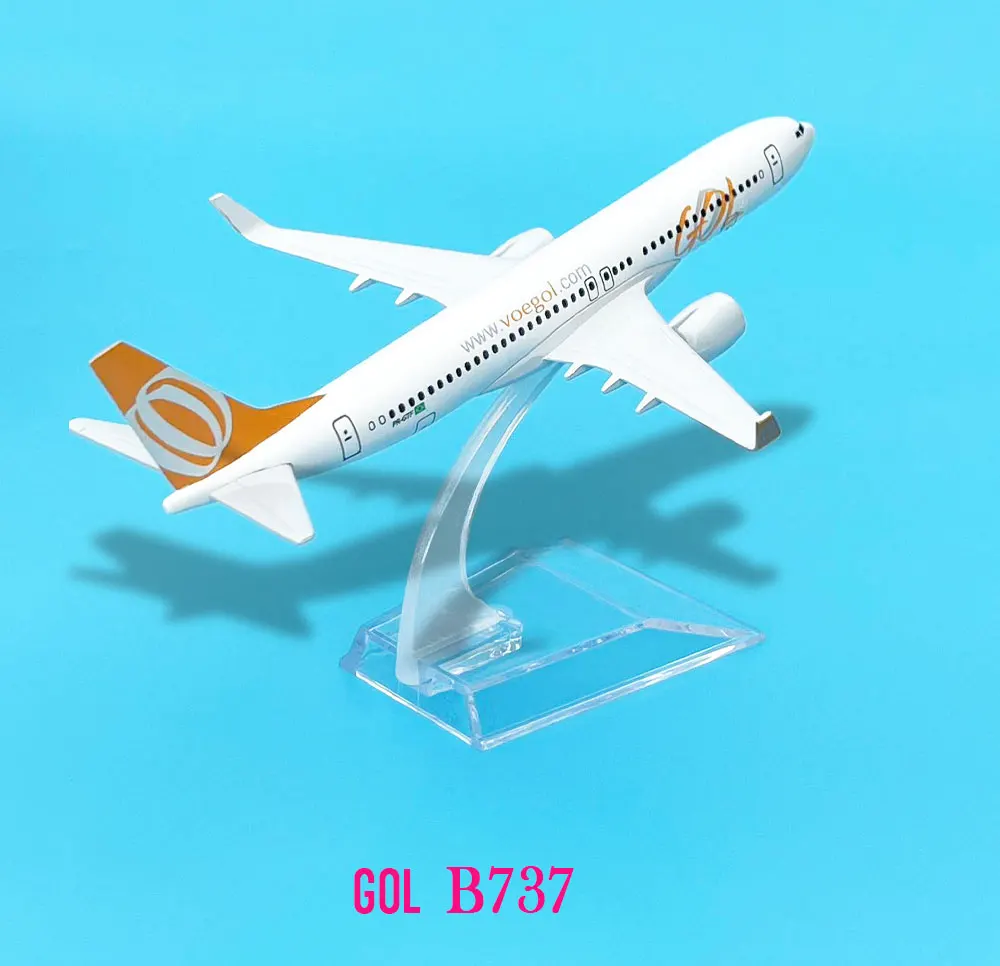 Scale 1:400 GOL B737 Airlines Boeing Aircraft Model - Ideal Addition to any Diecast Aircraft Collection
Scale 1:400 GOL B737 Airlines Boeing Aircraft Model - Ideal Addition to any Diecast Aircraft Collection